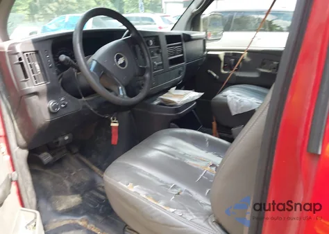 2009 Chevrolet Express 2500 Work Van из США, поврежденный, VIN 1GCGG25C491139774